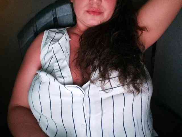 Naughtyh webcam