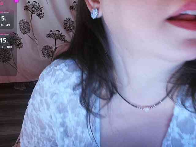 Modella: Naughtyh