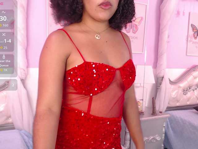 KarinaVillalobo live cam on BongaCams