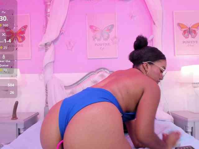 KarinaVillalobo webcam