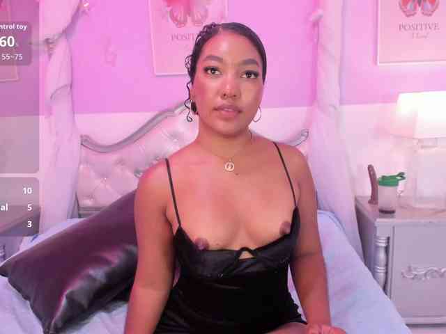KarinaVillalobo webcam