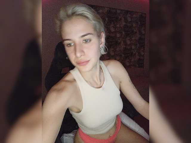 lunaalex live cam on BongaCams