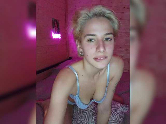 lunaalex lunaalex
