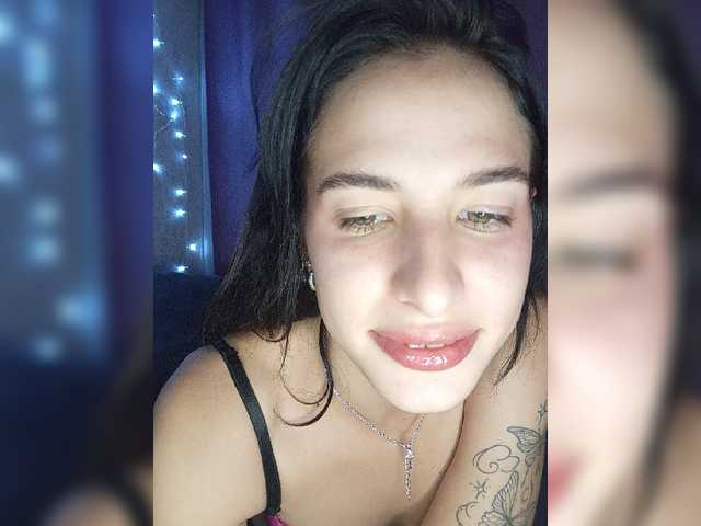 lunaalex live cam on BongaCams