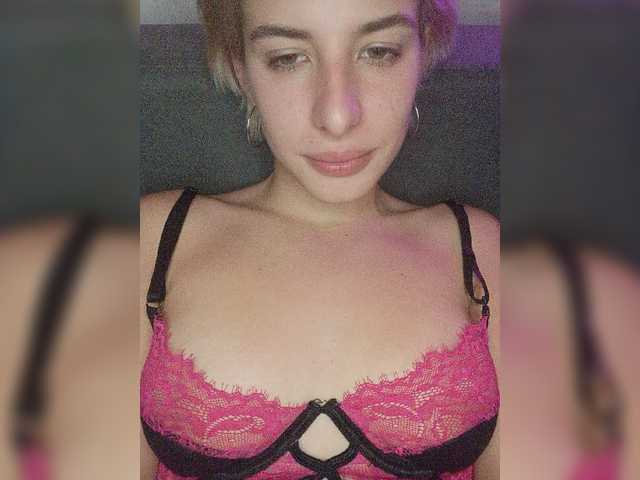 lunaalex live cam on BongaCams