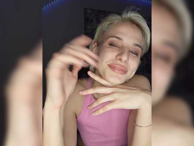 LUNA_ALEX live cam preview