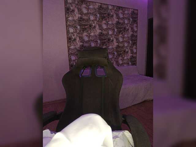 lunaalex, live now on BongaCams
