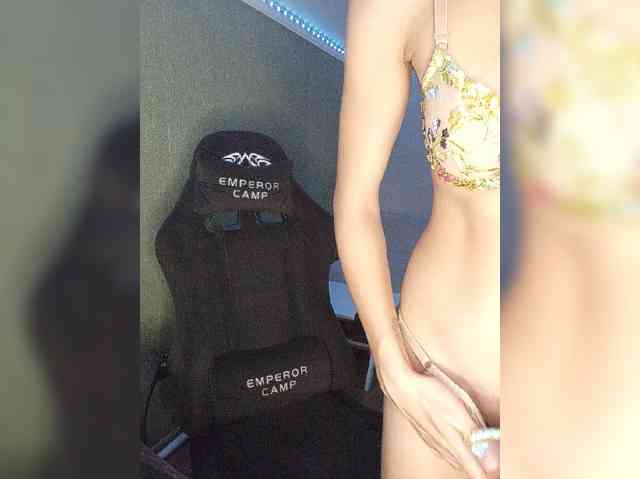 LUNA_ALEX webcam