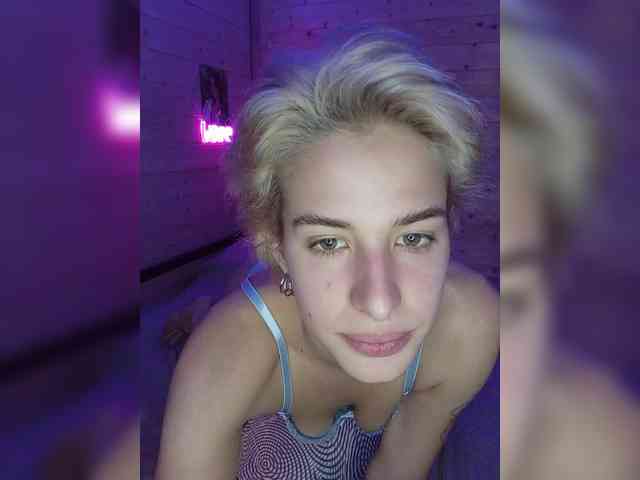 LUNA_ALEX webcam