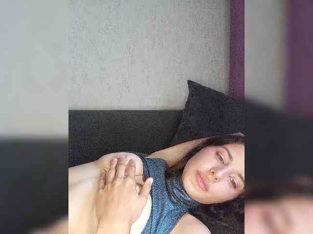 lunaalex Live Webcam on BongaCams