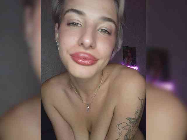 LUNA_ALEX webcam