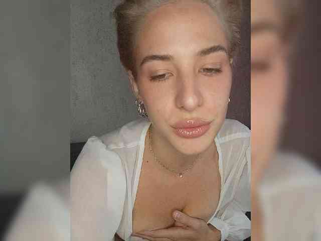 LUNA_ALEX webcam
