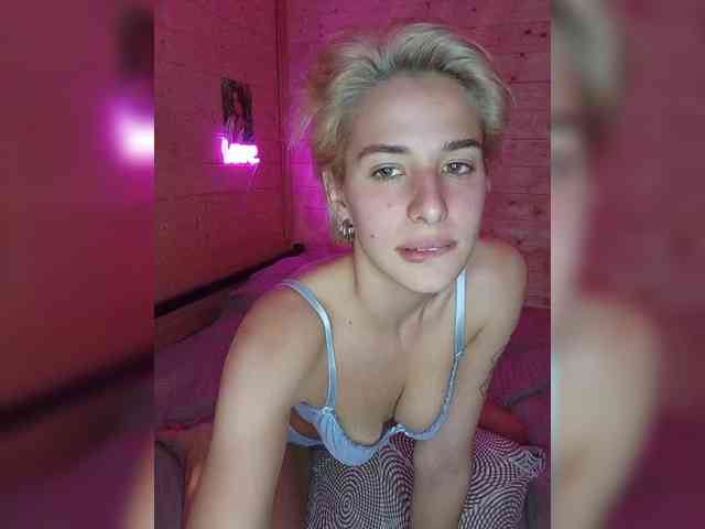 LUNA_ALEX webcam