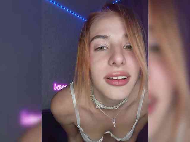 LUNA_ALEX webcam