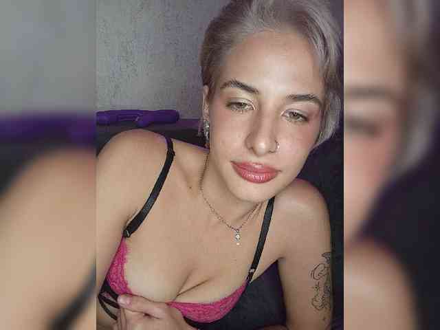 LUNA_ALEX webcam