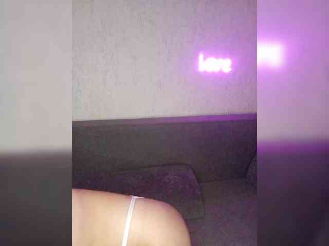 lunaalex lunaalex