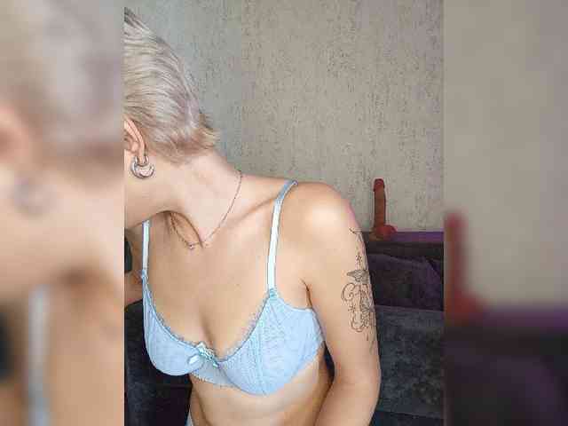 LUNA_ALEX webcam