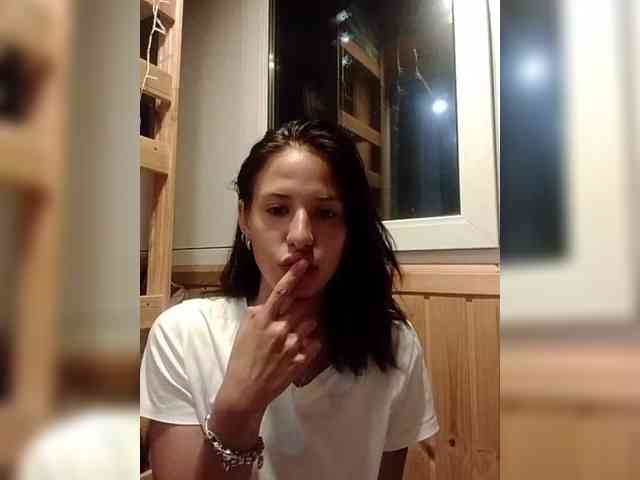 lunaalex webcam