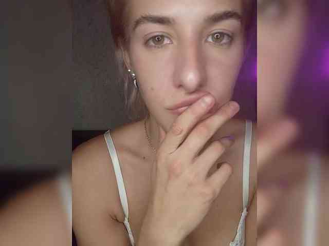 LUNA_ALEX webcam