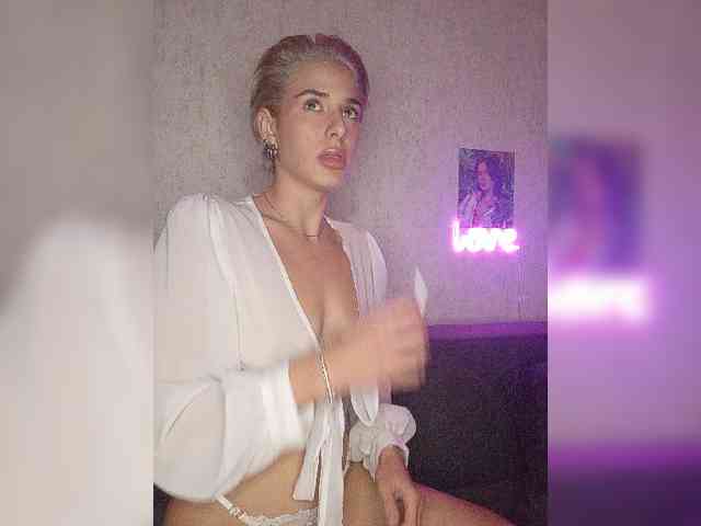 LUNA_ALEX webcam