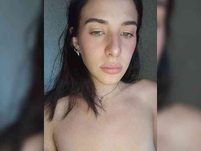 Lunaalex webcam