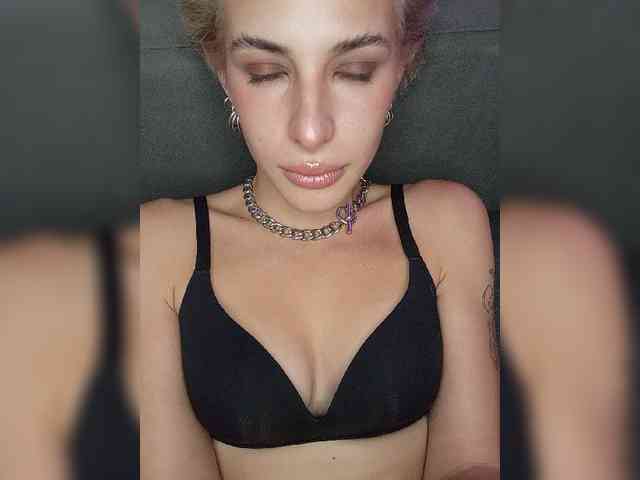 LUNA_ALEX webcam