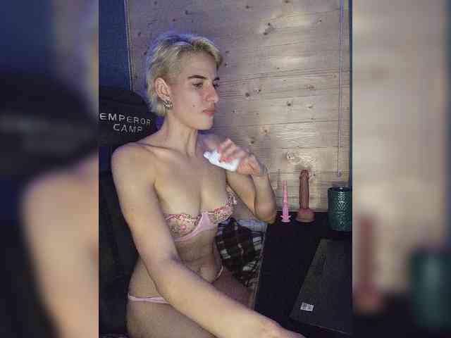 LUNA_ALEX webcam