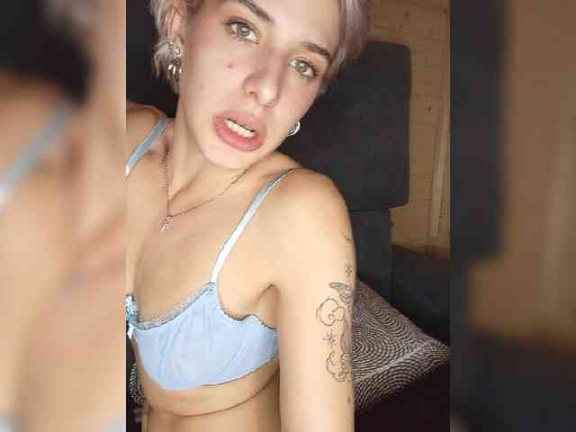 LUNA_ALEX webcam