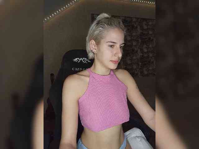 LUNA_ALEX webcam