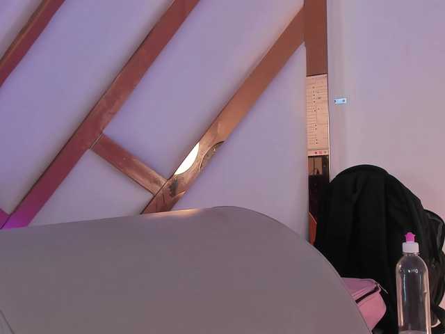 Mariana-Smiith live webcam show