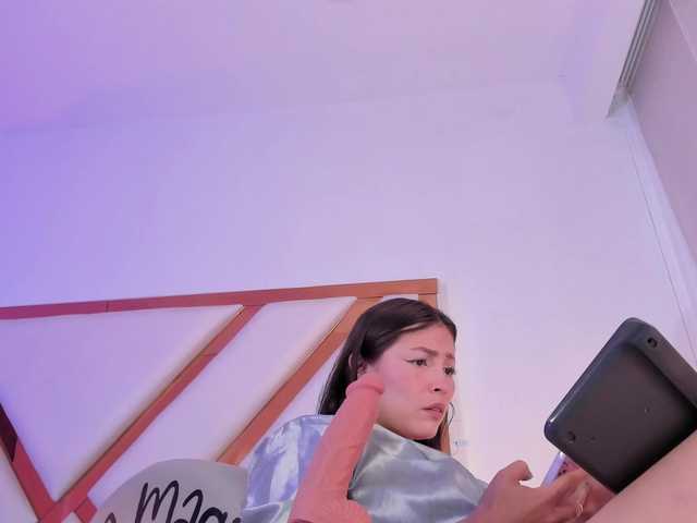 Mariana-Smiith live cam on BongaCams