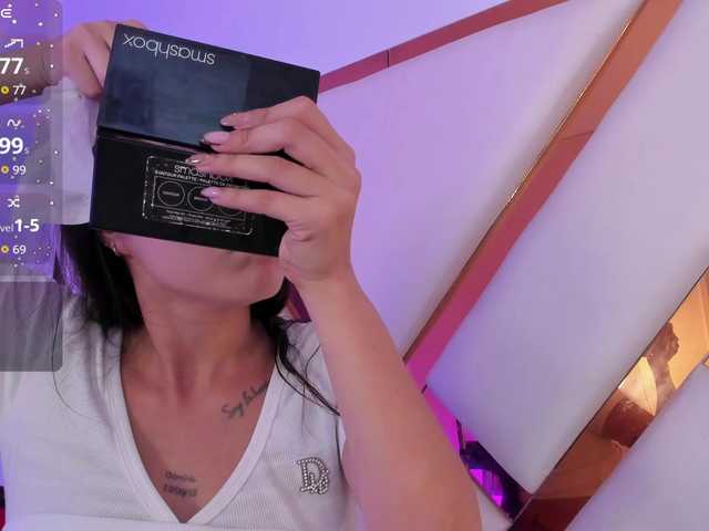Mariana-Smiith live cam on BongaCams