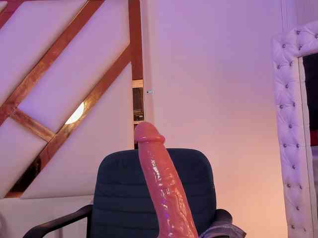 Mariana-Smiith webcam