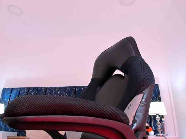 Mariana-Smiith webcam