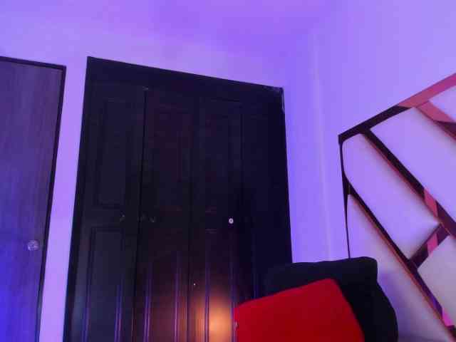 Mariana-Smiith webcam