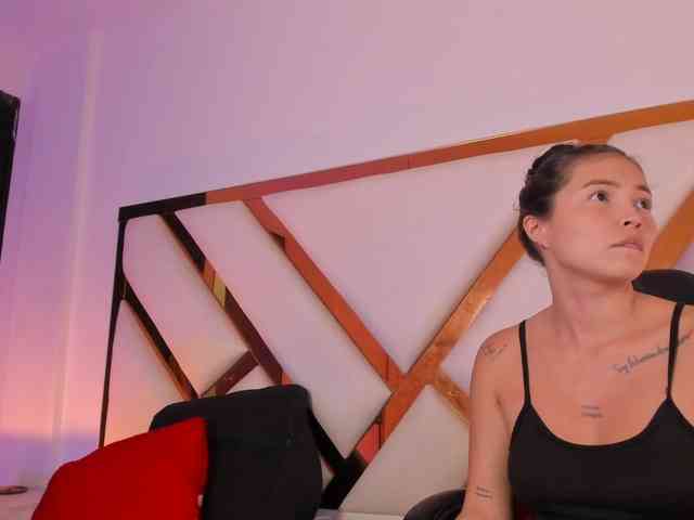 Mariana-Smiith webcam