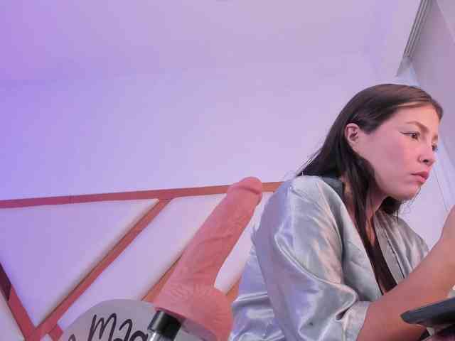 Mariana-smiith's live stream