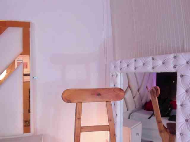 Mariana-Smiith webcam