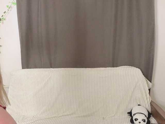 MilenaRizeeen live cam on BongaCams