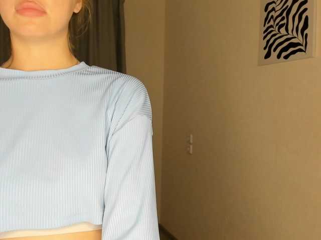 MilenaRizeeen live cam on BongaCams