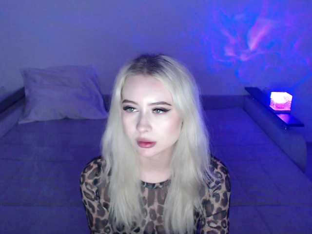 JuliaBlessed live cam on BongaCams