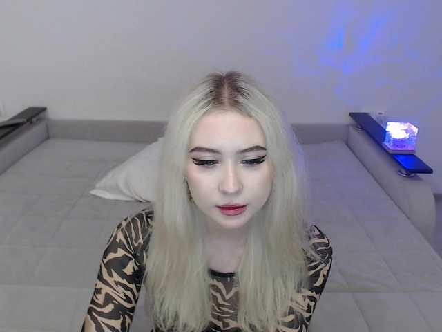 JuliaBlessed live cam on BongaCams