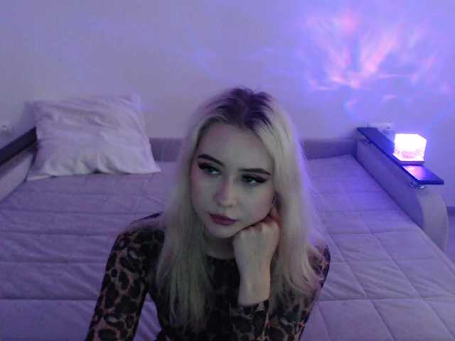 JuliaBlessed live cam on BongaCams