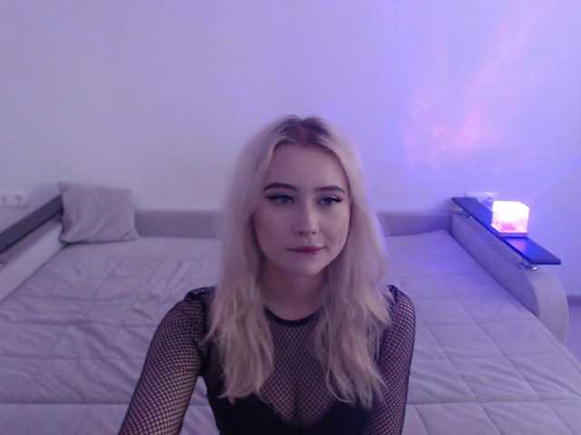JuliaBlessed live webcam show