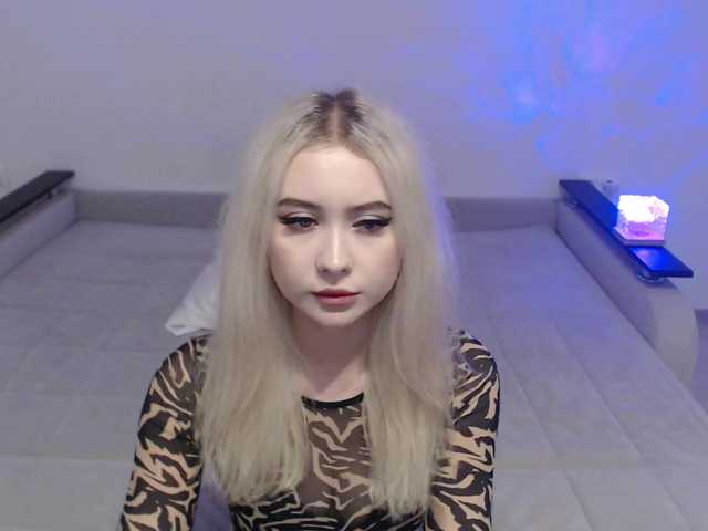JuliaBlessed live cam on BongaCams