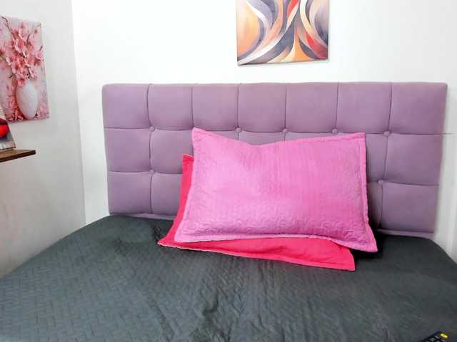 Ella-wish live cam on BongaCams