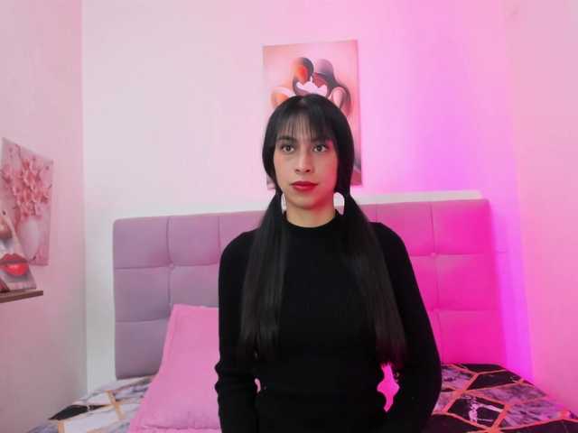 Ella-wish live cam on BongaCams