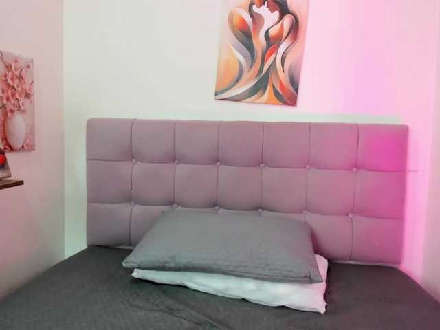 Ella-wish live webcam show