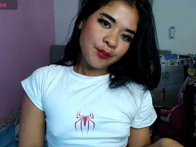 Scarlettfoxxxlatina webcam