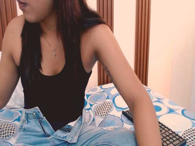 danna18cute live cam on BongaCams